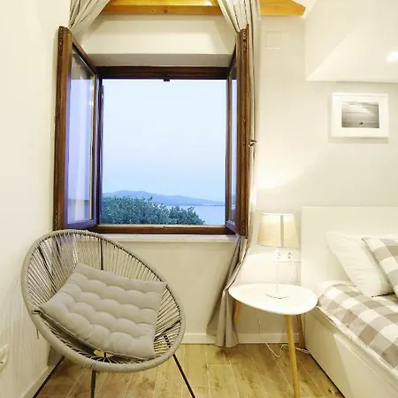 شقة Baredine