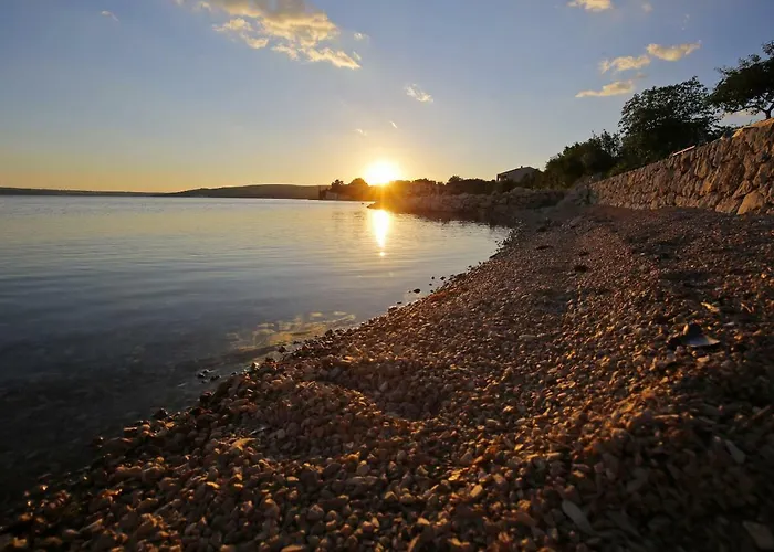 Baredine アパート マスレニツァ