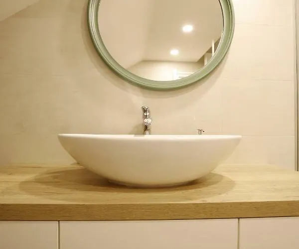 Baredine アパート *