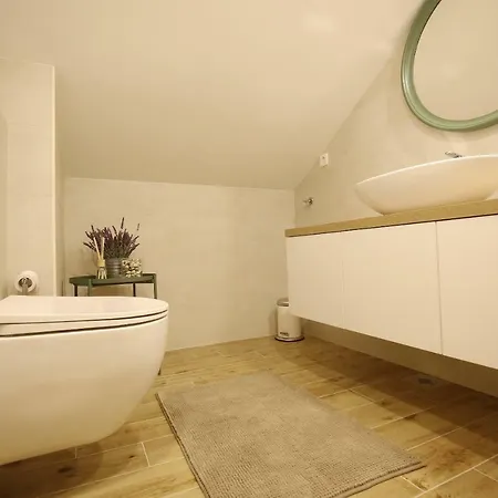 Baredine Apartment
